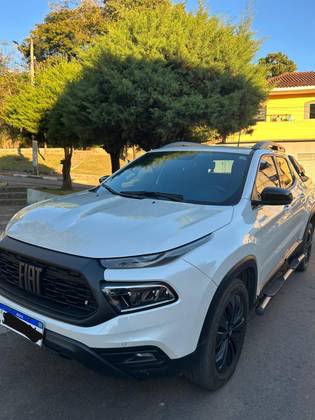 FIAT TORO 1.3 TURBO 270 FLEX VOLCANO AT6 FIAT TORO 1.3 TURBO 270 FLEX VOLCANO AT6